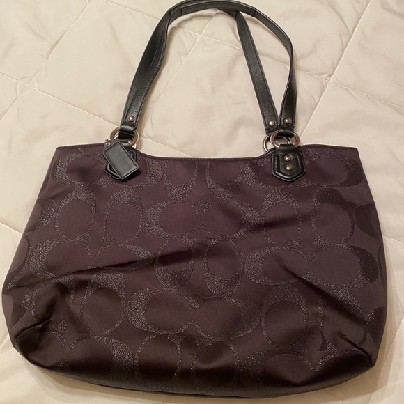 Coach Handbag - Picture 3 of 10